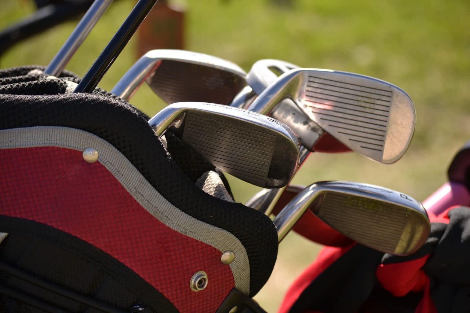 Where Is The Best Place To Buy Used Golf Clubs Locally Or Online?