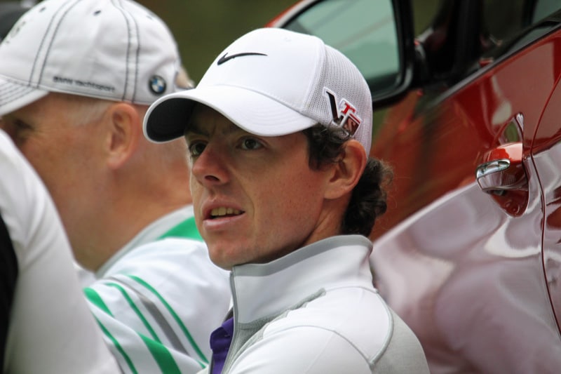 Rory_McIlroy looking off rich golfer