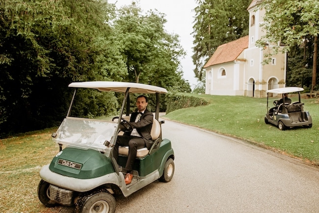 do golf carts have titles