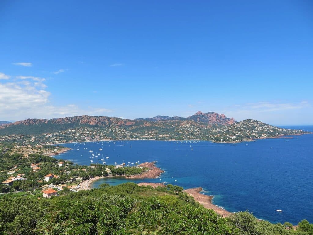 agay from the dramont